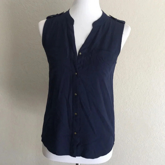 Banana Republic Blue Blouse - Picture 2 of 4